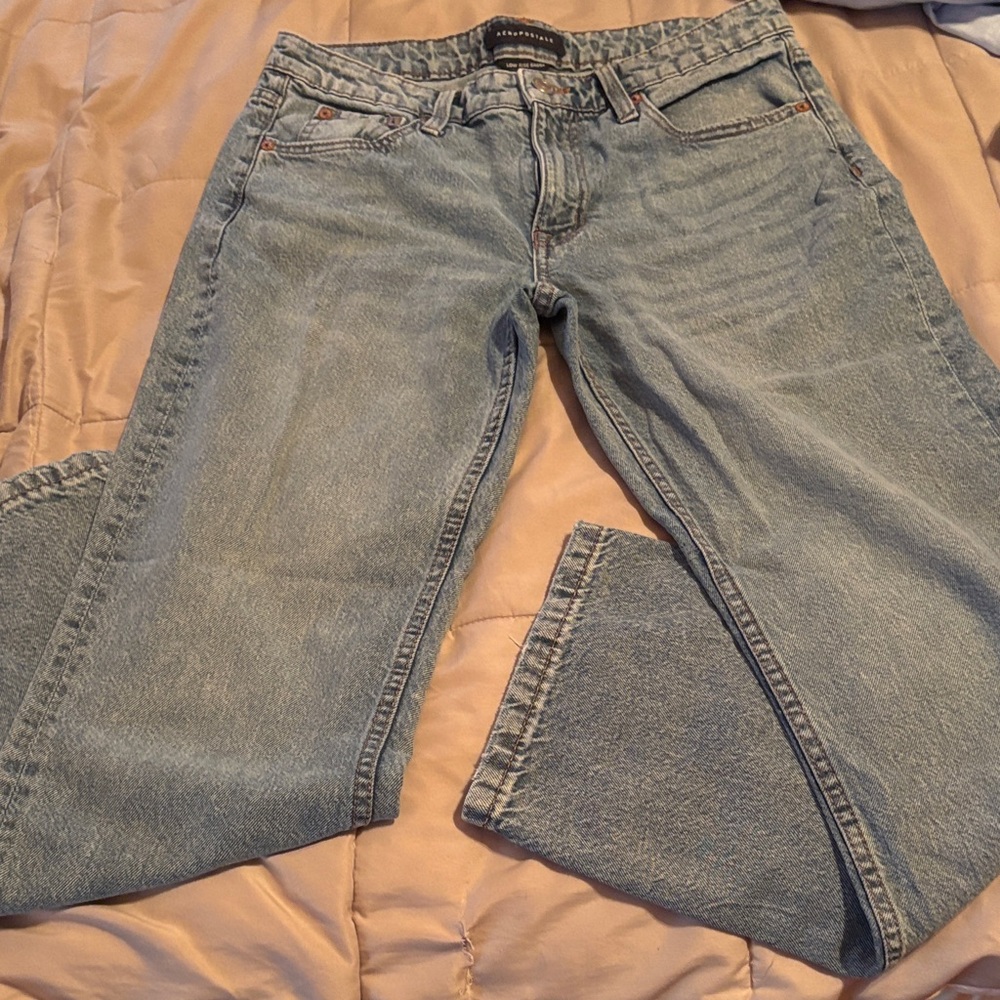 Women’s Aeropostale low rise baggy 100% cotton jeans new without tags